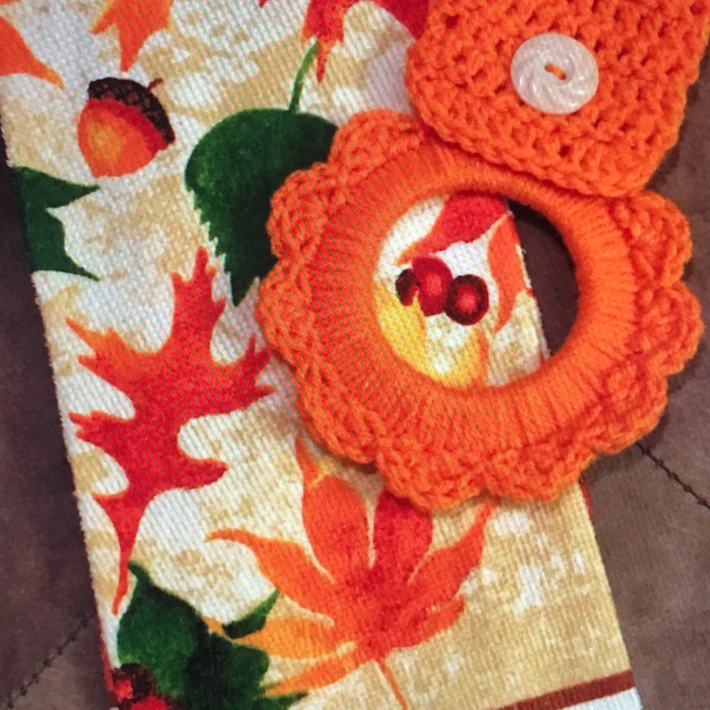 Fall autumn kitchen towel hand crochet oven hanger & fall leaves towel